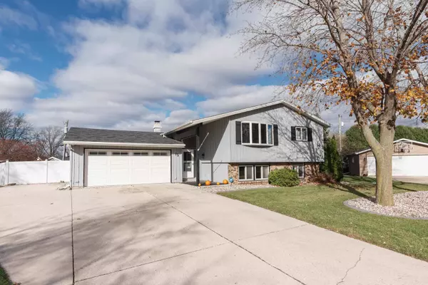 15 Pier Court, Fond Du Lac, WI 54935