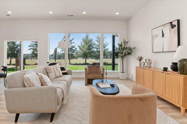 4114 E Beauty Ln, Colbert, WA 99005