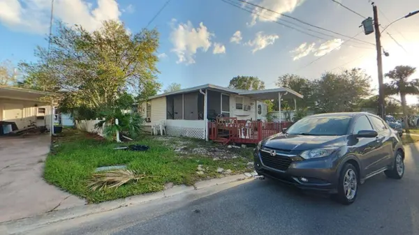 732 DRIFTWOOD LN, Tarpon Springs, FL 34689