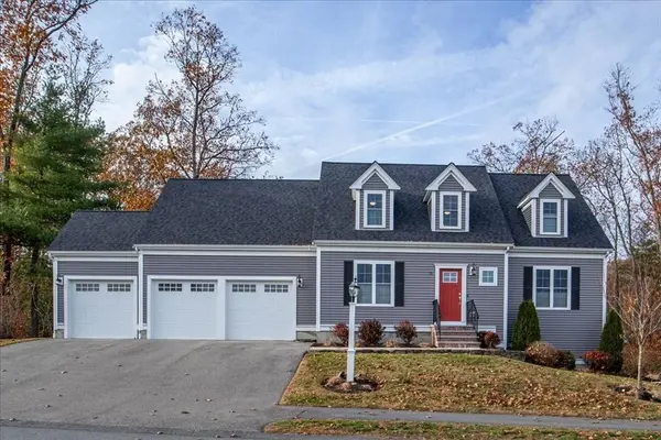 75 Pheasant Run Ct, Wrentham, MA 02093