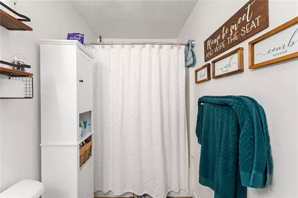 38 Lincoln ST, Woonsocket, RI 02895