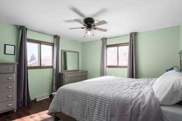 15 Pier Court, Fond Du Lac, WI 54935