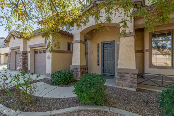 18657 E PINE BARRENS Avenue, Queen Creek, AZ 85142