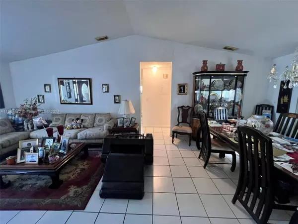 16821 SW 144th Ct, Miami, FL 33177