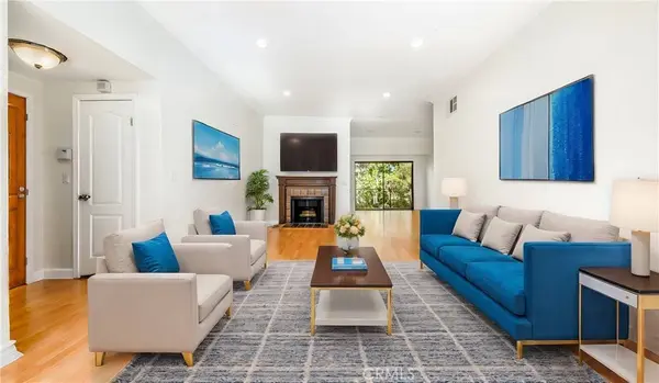 14247 Riverside DR #203, Sherman Oaks, CA 91423