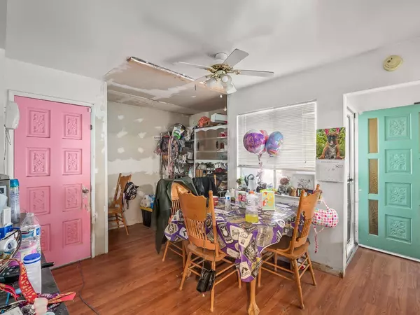 1025 Linda Lane, Lemoore, CA 93245