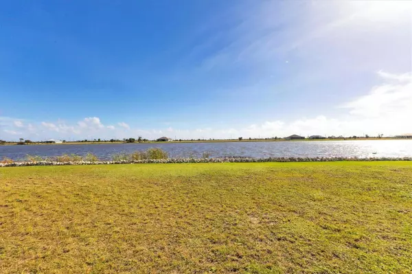 18 & 20 YELLOWHAMMER DR, Placida, FL 33946