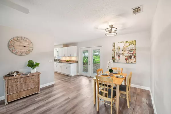 1314 Croftwood DR, Melbourne, FL 32935