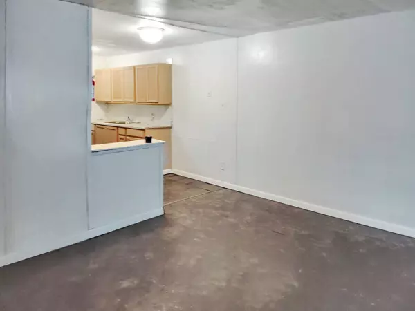 300 RHODE ISLAND ST SE, Albuquerque, NM 87108