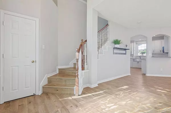 8739 Rugby Drive, Irving, TX 75063