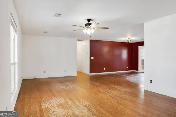 5466 Old Field Cemetery RD, Baxley, GA 31513