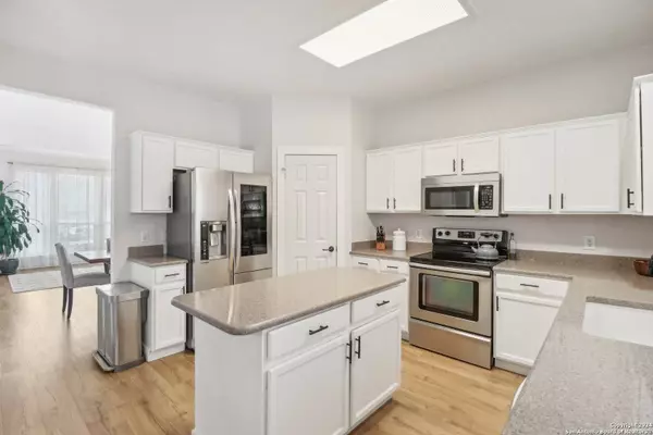 24611 ARROW CANYON, San Antonio, TX 78258-3231