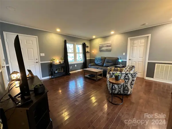 1273 Courtney DR #28, Hickory, NC 28602