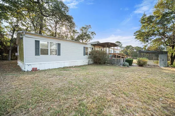 17481 County Road 1182, Flint, TX 75762