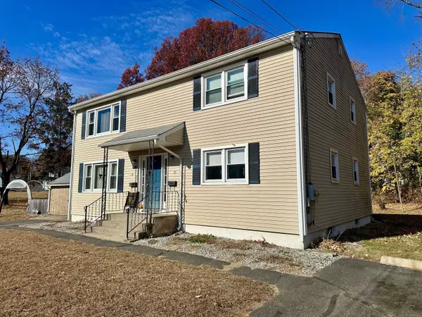 34-36 Lownds Drive, Windsor Locks, CT 06096