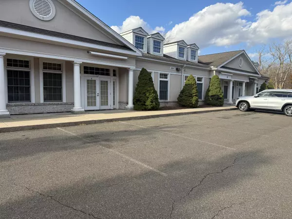 2590 Berlin Tpke, Berlin, CT 06037-4099