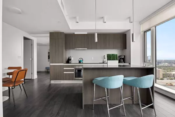 1188 3 ST SE #2802, Calgary, AB T2G 1H8