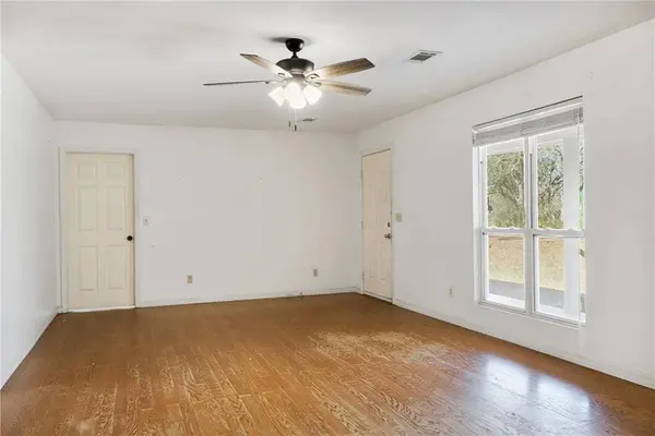 5466 Old Field Cemetery RD, Baxley, GA 31513