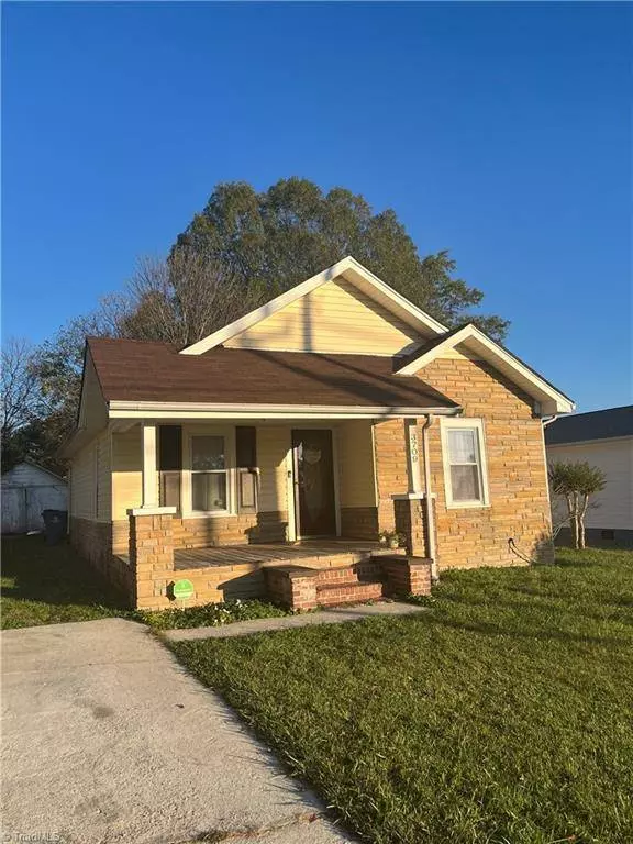 3709 Luck DR, Archdale, NC 27263