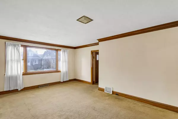 2313 N 77th AVE, Elmwood Park, IL 60707