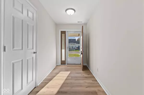 8480 Anvil CT, Fishers, IN 46038