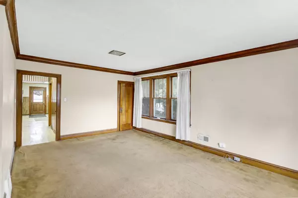 2313 N 77th AVE, Elmwood Park, IL 60707