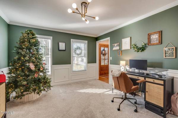 394 Mesa DR, Kingsport, TN 37664