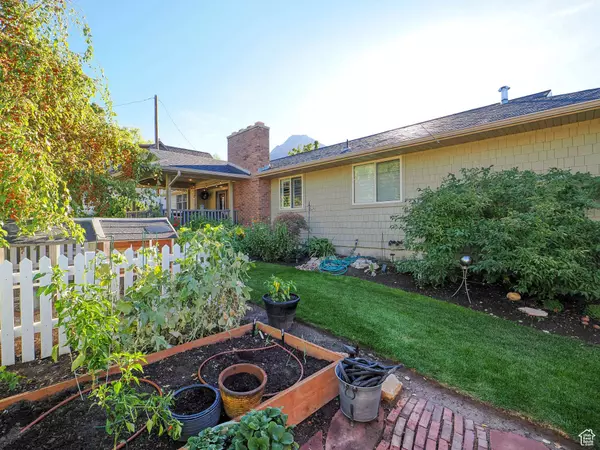 2535 E KEDDINGTON LN S, Holladay, UT 84117