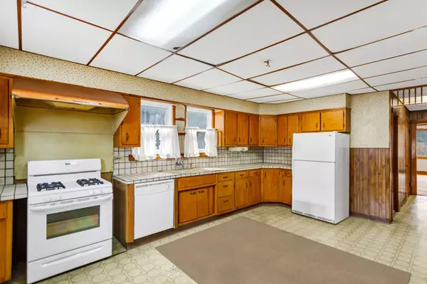 2313 N 77th AVE, Elmwood Park, IL 60707