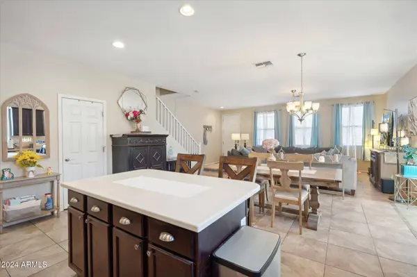 5403 W ILLINI Street, Phoenix, AZ 85043