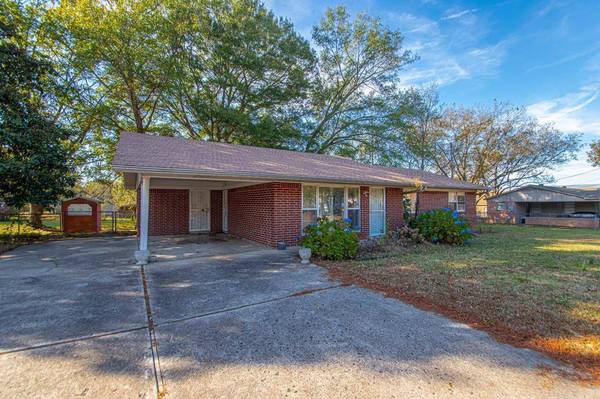 1003 N Fir Street, Beebe, AR 72012