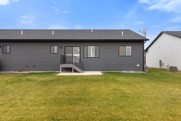 8526 Healing Way, Rapid City, SD 57702