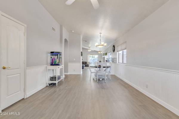 9523 E NARANJA Avenue, Mesa, AZ 85209