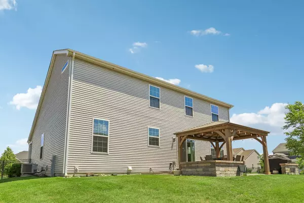 1742 PROSPECT DR, Hoffman Estates, IL 60192