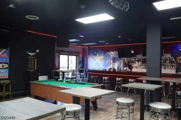 870 Broadway, Newark City, NJ 07104