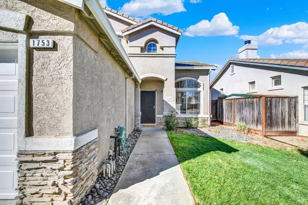 1753 Autumn Meadow DR, Fairfield, CA 94534