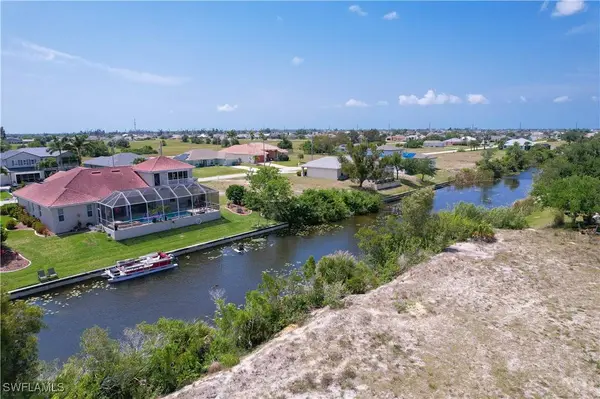 2014 NW 4th ST, Cape Coral, FL 33993