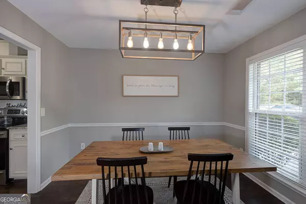 8054 Garrett Pines DR, Midland, GA 31820