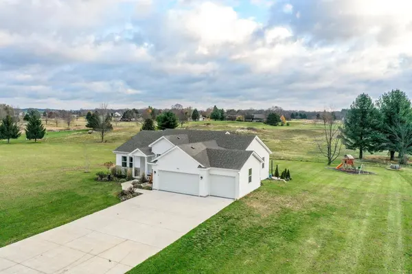 N4080 Back Nine Court, Brodhead, WI 53520