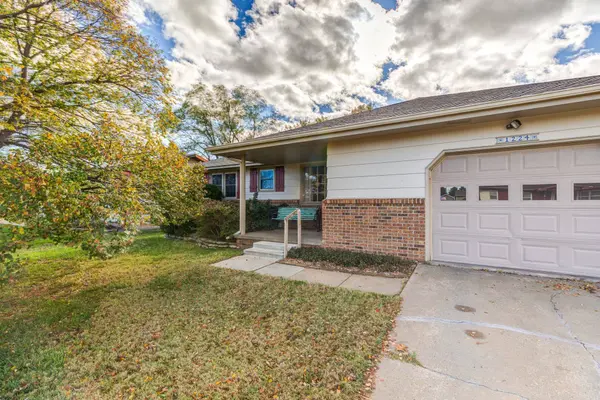 1224 E Minneapolis Ave, Salina, KS 67401