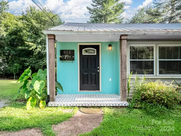 803 Westview ST, Shelby, NC 28150