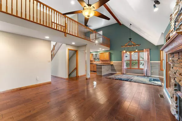 462 Lost Tree DR, Chesterton, IN 46304