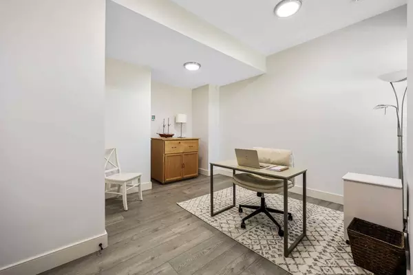 104 Silverado Plains PARK SW, Calgary, AB T2X 1Y8