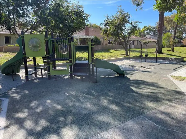 17301 Peach, Irvine, CA 92612