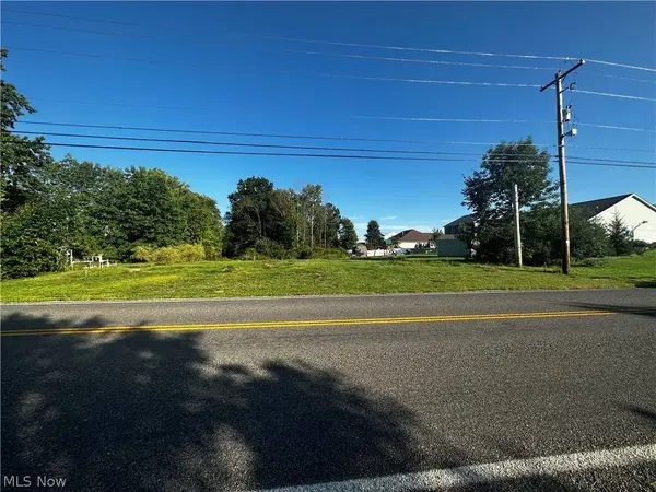 1808 Sandy Lake RD, Ravenna, OH 44266
