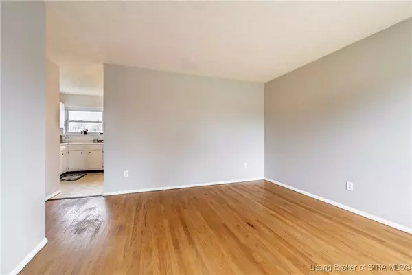 1207 Summitt DR, Hillview, KY 40299