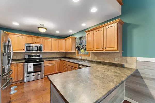 462 Lost Tree DR, Chesterton, IN 46304