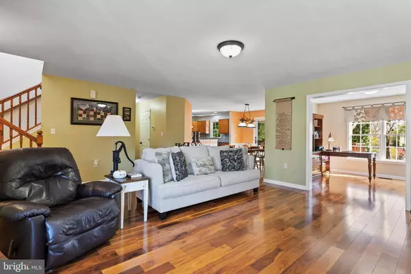 464 CHESTNUT WAY, New Cumberland, PA 17070