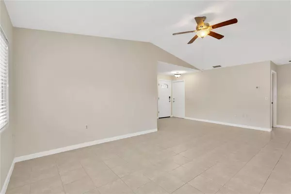 1414 THISTLEDOWN DR, Brandon, FL 33510