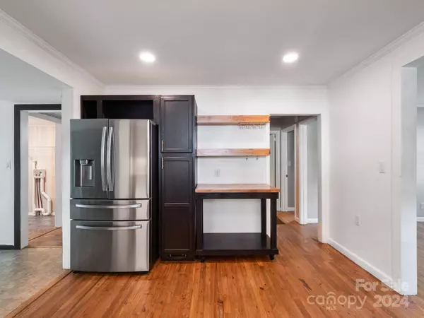 803 Westview ST, Shelby, NC 28150